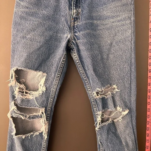 LEVI's Ripped Jeans Distressed Denim LEVI's 517 Jean - Picture 5 of 10